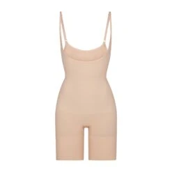 BUTT ENHANCING OPEN BUST BODYSUIT | MICA