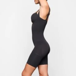BUTT ENHANCING OPEN BUST BODYSUIT | ONYX -Underwear Specialty Shop SKIMS SHAPEWEAR SH BDY 2168 ZD ONX 0012