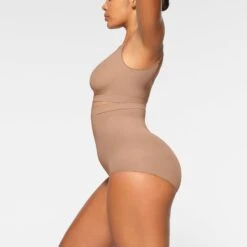 EVERYDAY SCULPT HIGH-WAISTED BRIEF | SIENNA -Underwear Specialty Shop SKIMS SHAPEWEAR SH HWB 2151 IA SIE 0011 SD 669c4306 7952 4683 b99d 36ebbdf39379