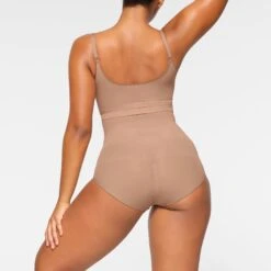 EVERYDAY SCULPT HIGH-WAISTED BRIEF | SIENNA -Underwear Specialty Shop SKIMS SHAPEWEAR SH HWB 2151 IA SIE 0015 BK bff9c5a8 dc42 4bcf 8889 3bd252a13649