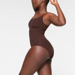 EVERYDAY SCULPT HIGH-WAISTED BRIEF | ESPRESSO -Underwear Specialty Shop SKIMS SHAPEWEAR SH HWB 2151 IC ESP 0008 SD