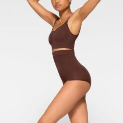 EVERYDAY SCULPT HIGH-WAISTED BRIEF | COCOA -Underwear Specialty Shop SKIMS SHAPEWEAR SH HWB 2151 JA COA 0015 SD
