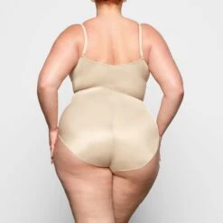 BARELY THERE BODYSUIT BRIEF W/ SNAPS | SAND -Underwear Specialty Shop SKIMS SHAPEWEAR SH HWS 0531 ZB SND 0014