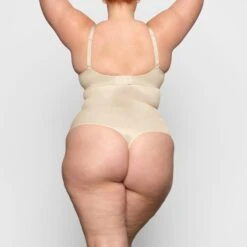 BARELY THERE HIGH-WAISTED THONG | SAND -Underwear Specialty Shop SKIMS SHAPEWEAR SH HWT 0532 ZB SND 0019