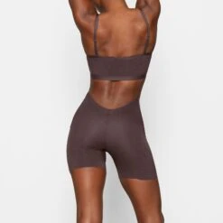 SHEER SCULPT LOW BACK SHORT | ESPRESSO -Underwear Specialty Shop SKIMS SHAPEWEAR SH SHO 0299 DB ESP 0016 BK