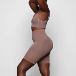 BUTT ENHANCING SHORT | UMBER -Underwear Specialty Shop SKIMS SHAPEWEAR SH SHO 2023 ZA UMB 0012