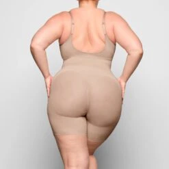 BUTT ENHANCING SHORT | MICA -Underwear Specialty Shop SKIMS SHAPEWEAR SH SHO 2023 ZB MCA 0011