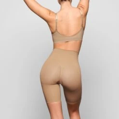 BUTT ENHANCING SHORT | OCHRE -Underwear Specialty Shop SKIMS SHAPEWEAR SH SHO 2023 ZD OCH 0020