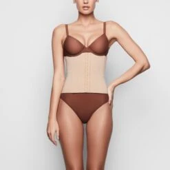 WAIST TRAINER | CLAY -Underwear Specialty Shop SKIMS SHAPEWEAR SH WST 0018 CLA W FR